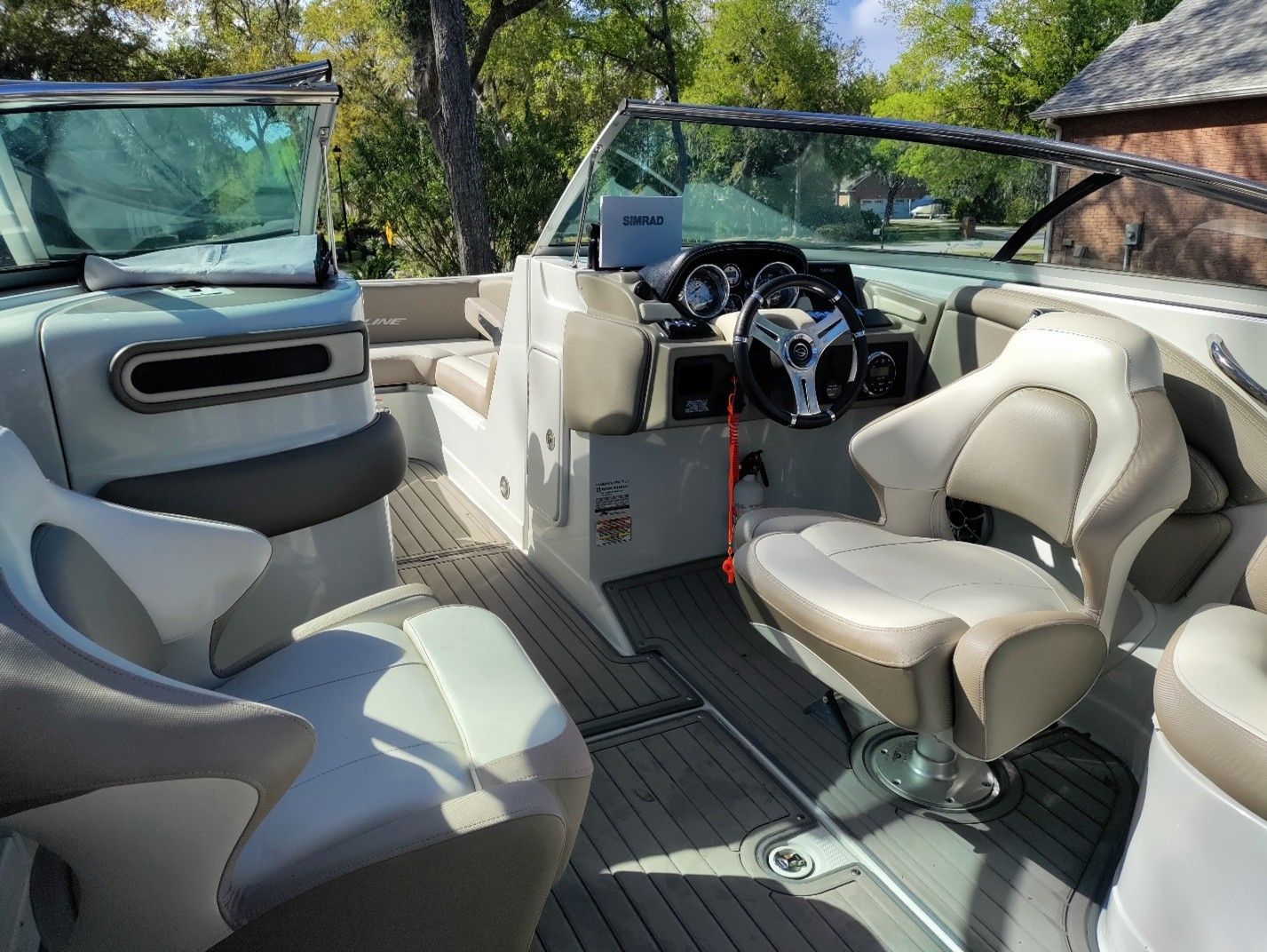 2018 Crownline Eclipse E23 XS - 27