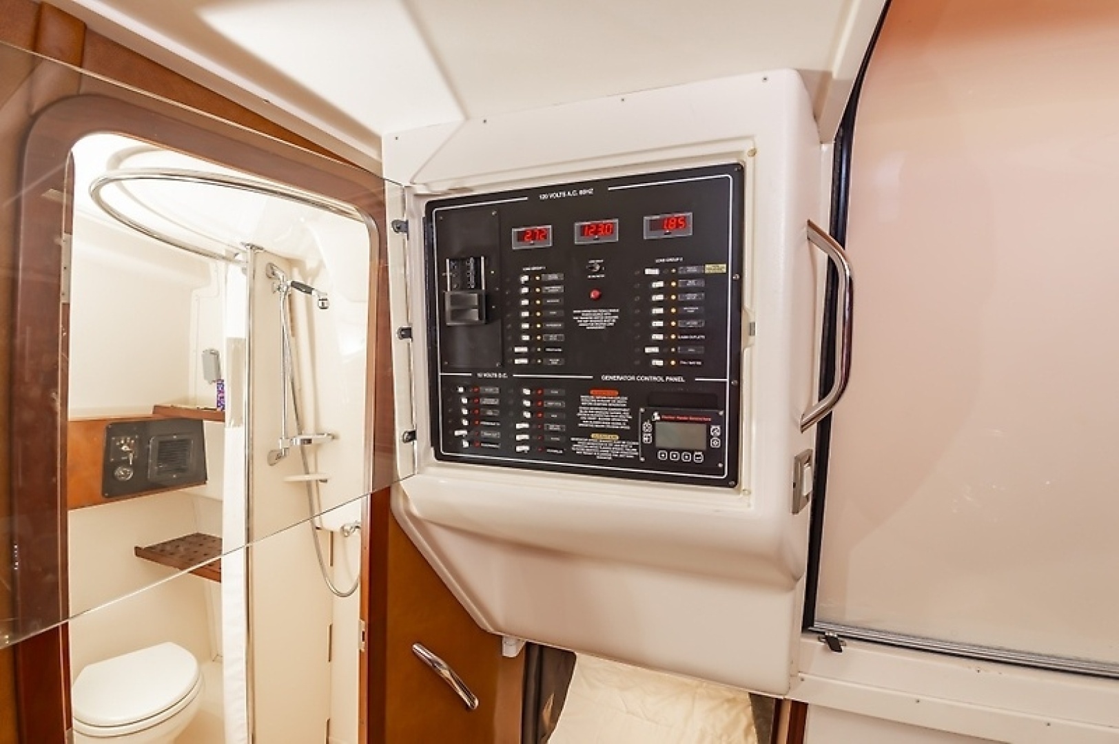 2014 Grady-White Express 370 - Image 42