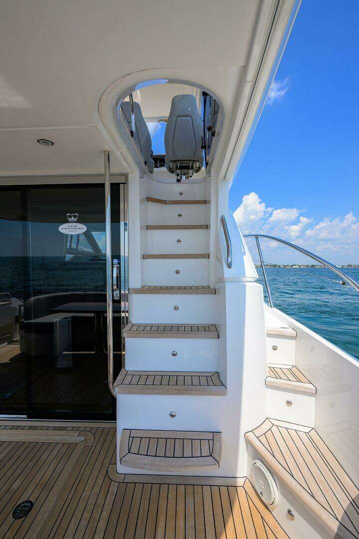 2018 Princess F49 - Image 17