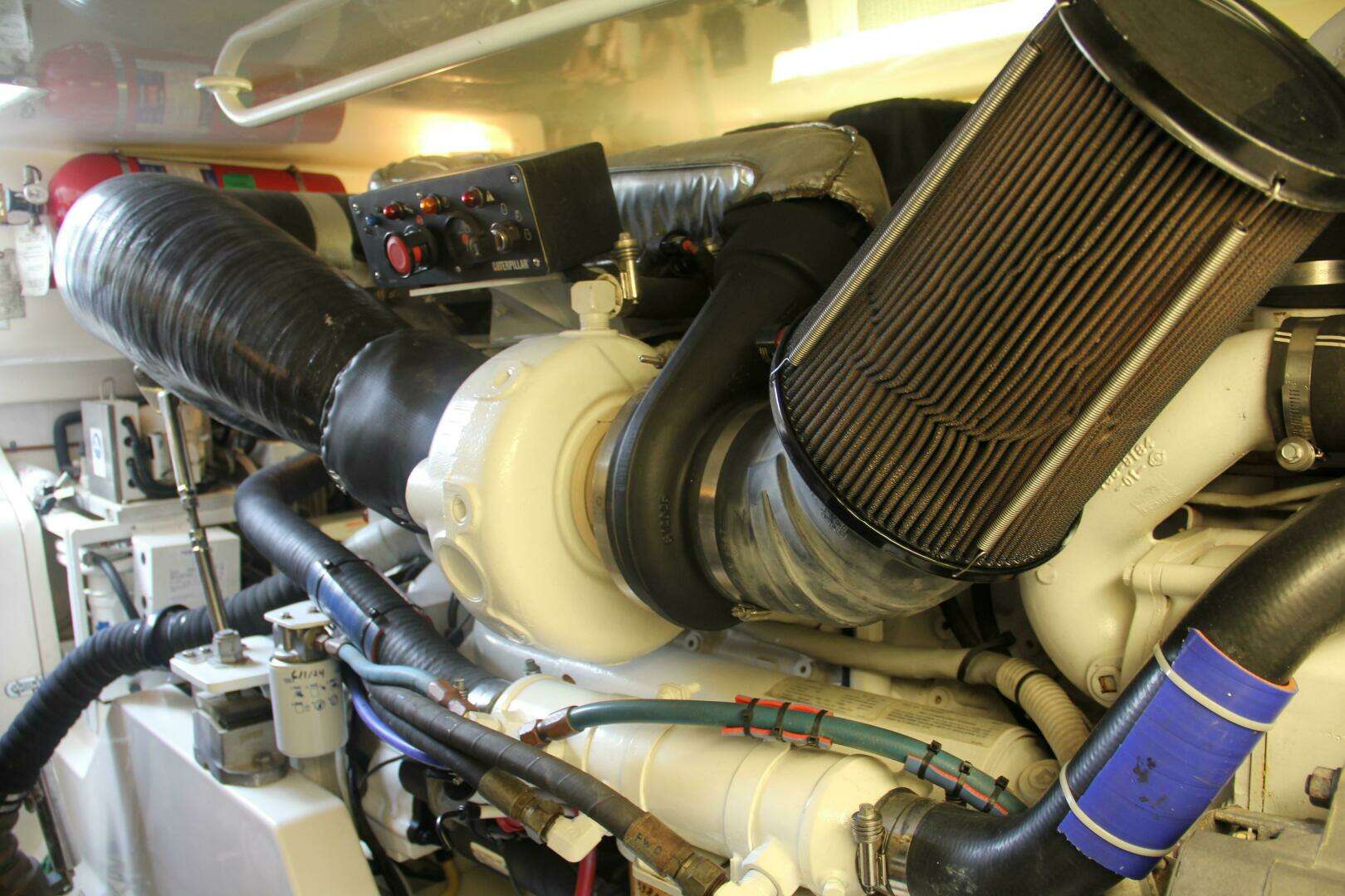 2004 Cabo 48 Flybridge - Image 63