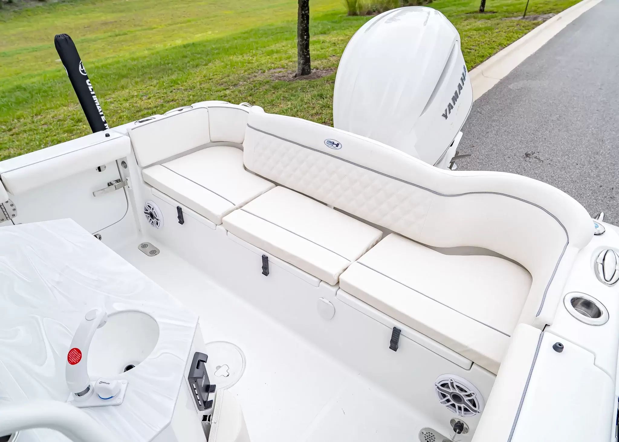 2027 Sea Hunt Ultra 255 SE - 8