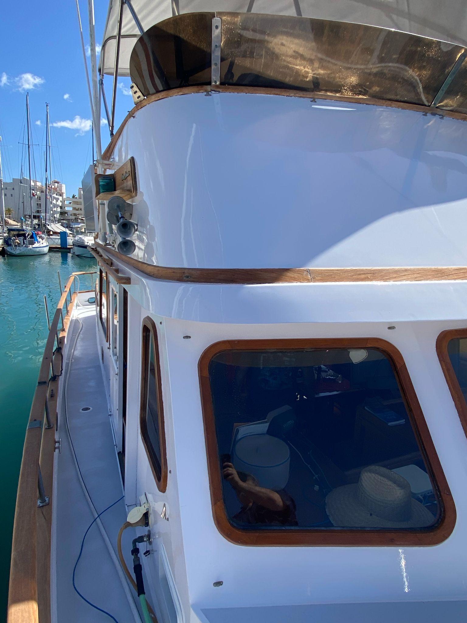 1980 Ocean Alexander 40 Double Cabin - 72