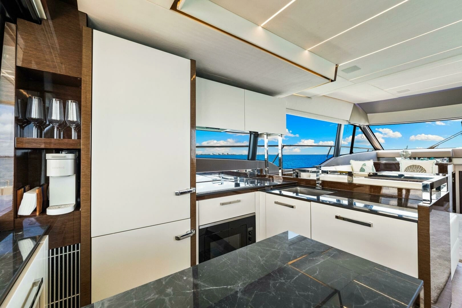 2019 Prestige 630 Flybridge - Image 33