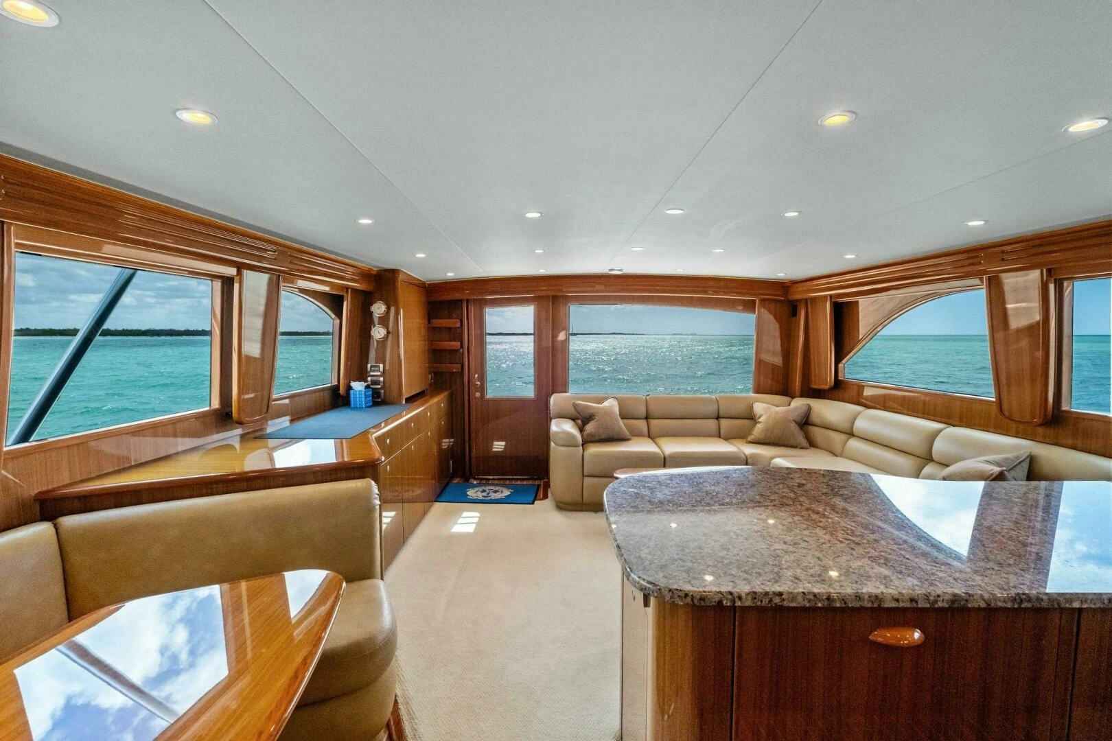 2008 Viking 64 Convertible - Image 3