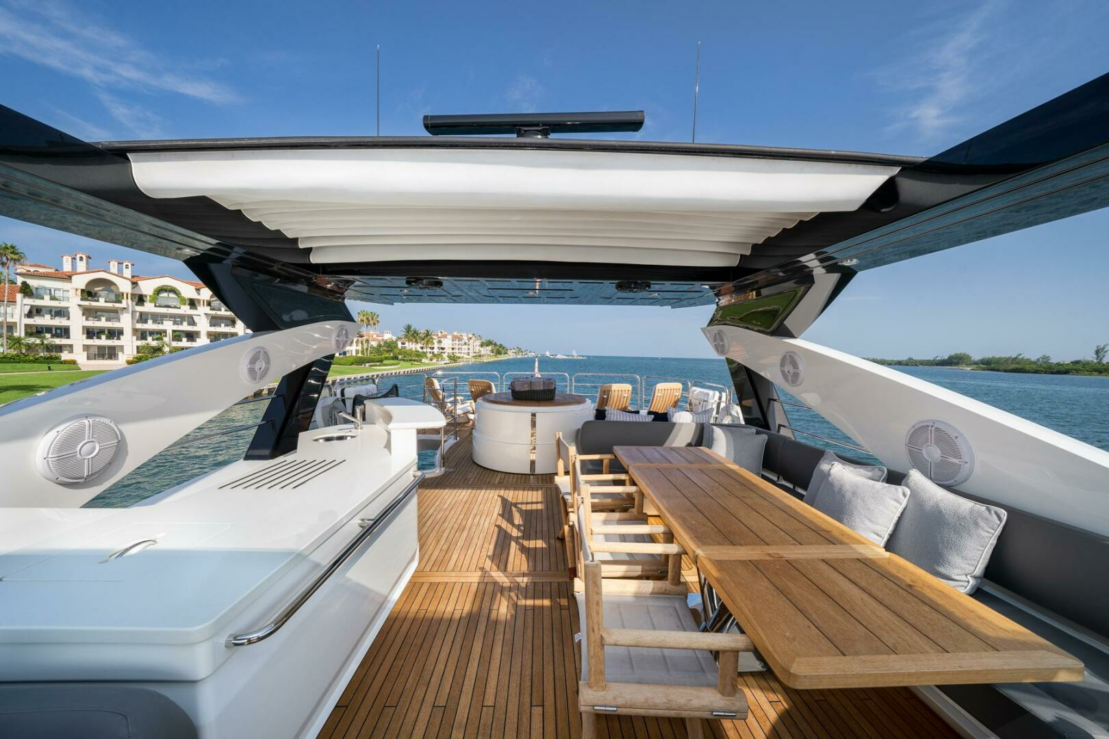 2015 Sunseeker 28 METER - Image 14