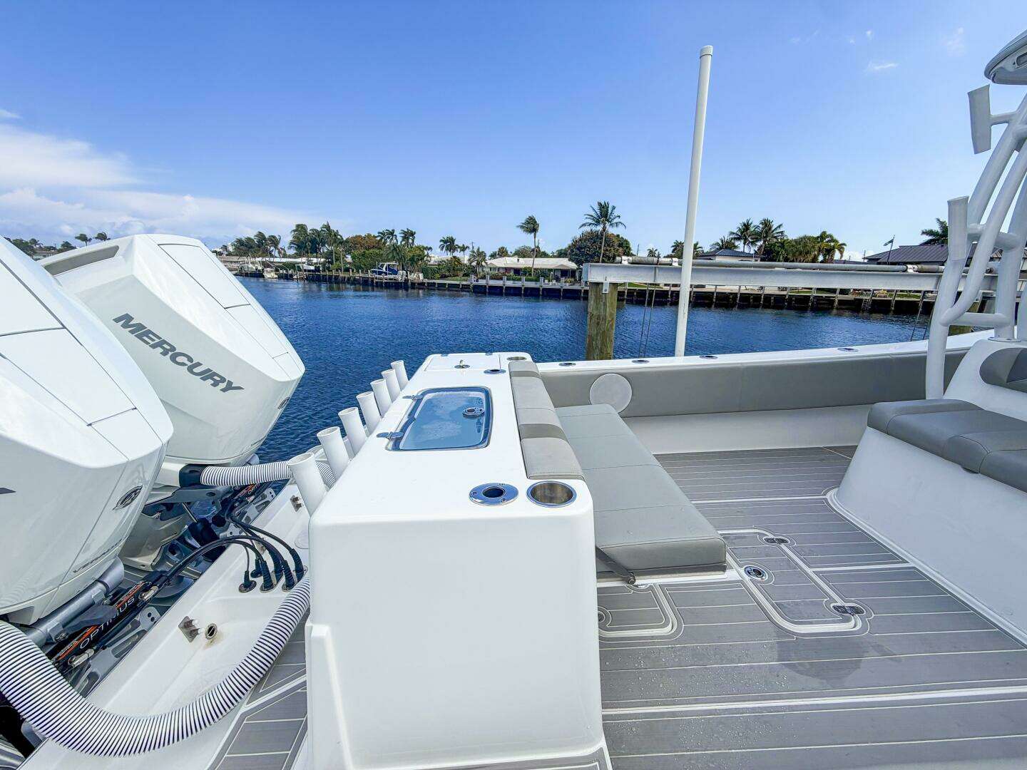 2024 Cape Horn 34 XS - Image 19