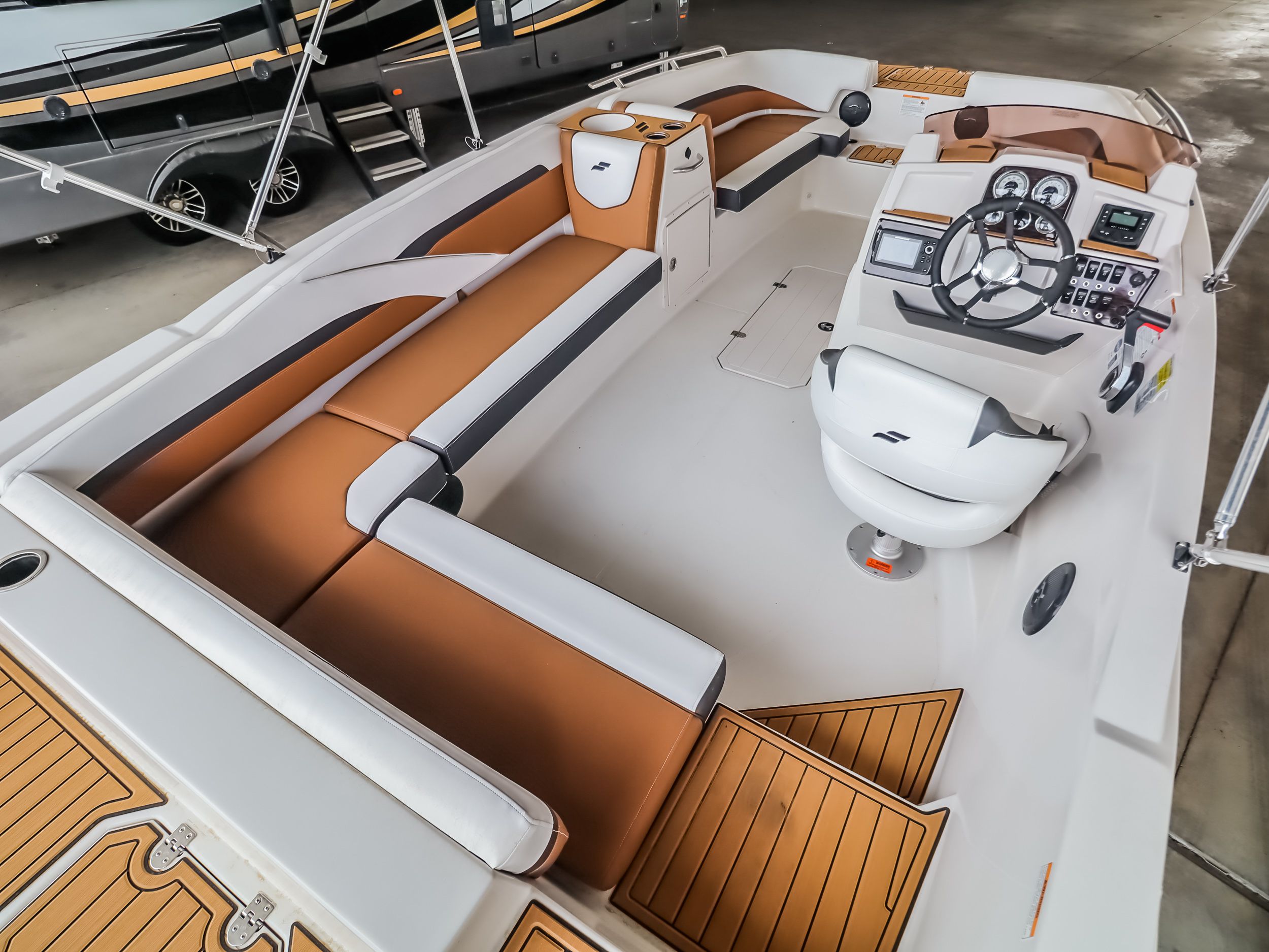 2026 Starcraft SVX OB - 12