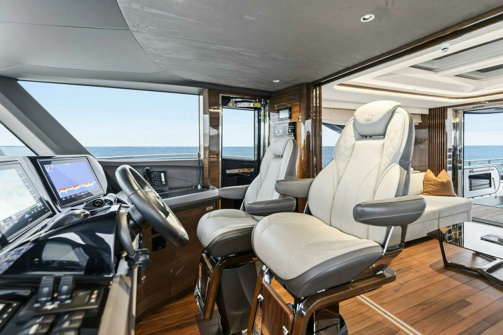 2024 Princess X80 - Image 12