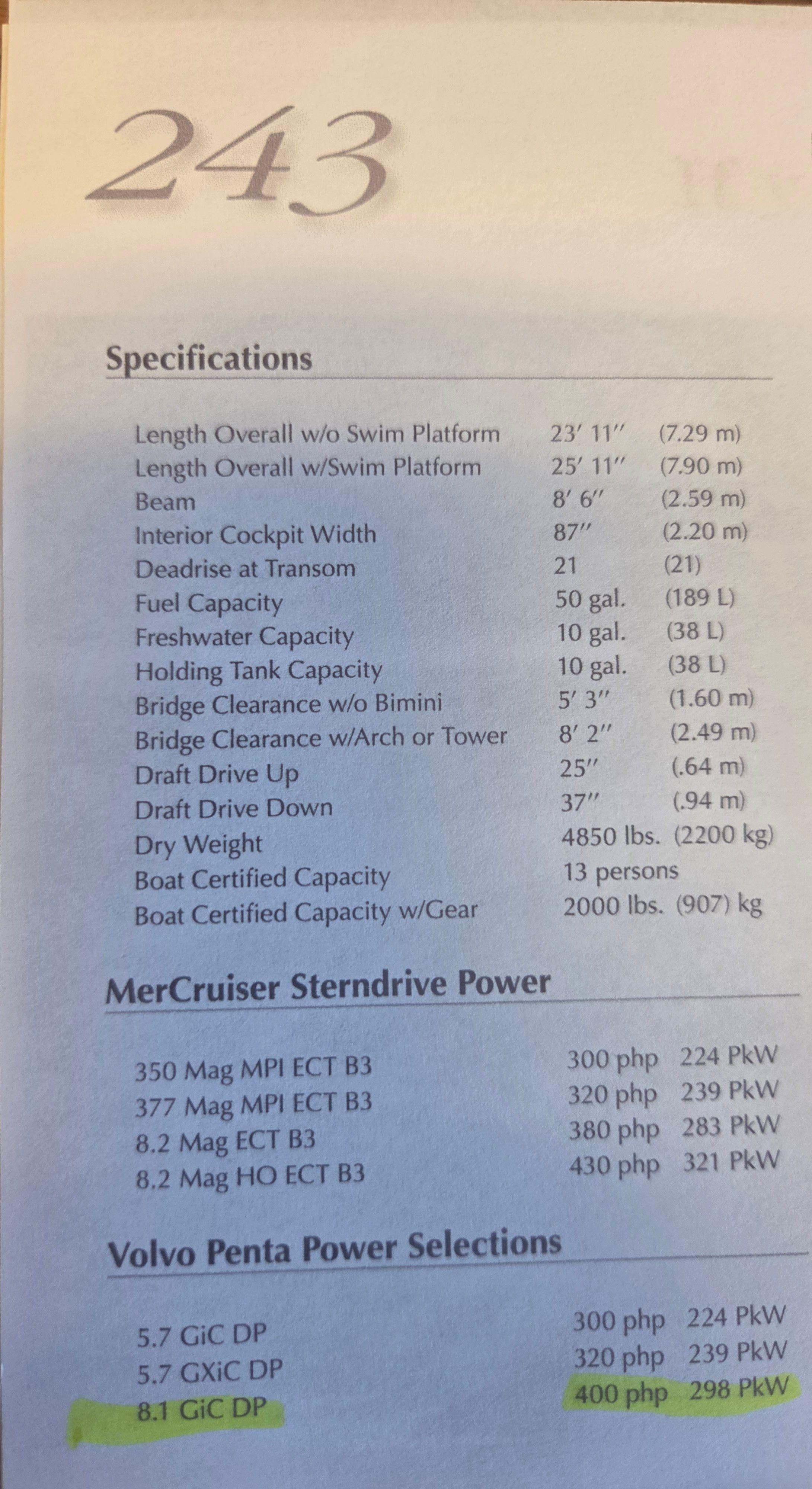 Specifications and engine options for the Cobalt 243 boat.