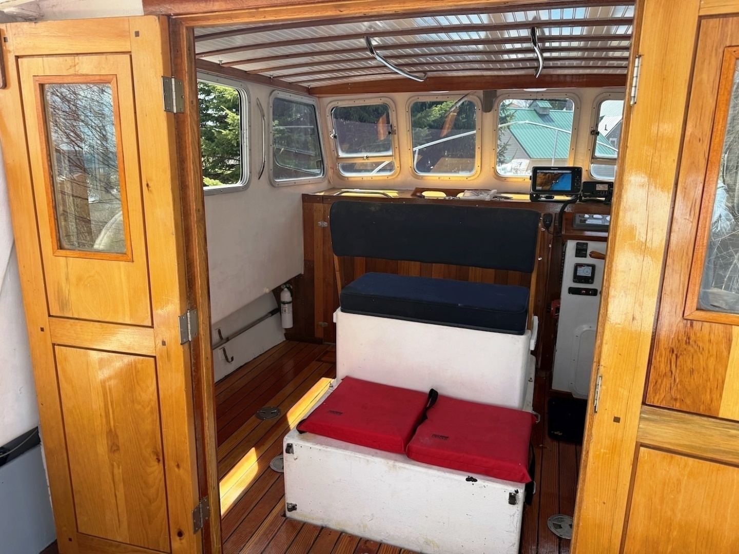 2000 Seaworthy Downeast 28 - Image 10