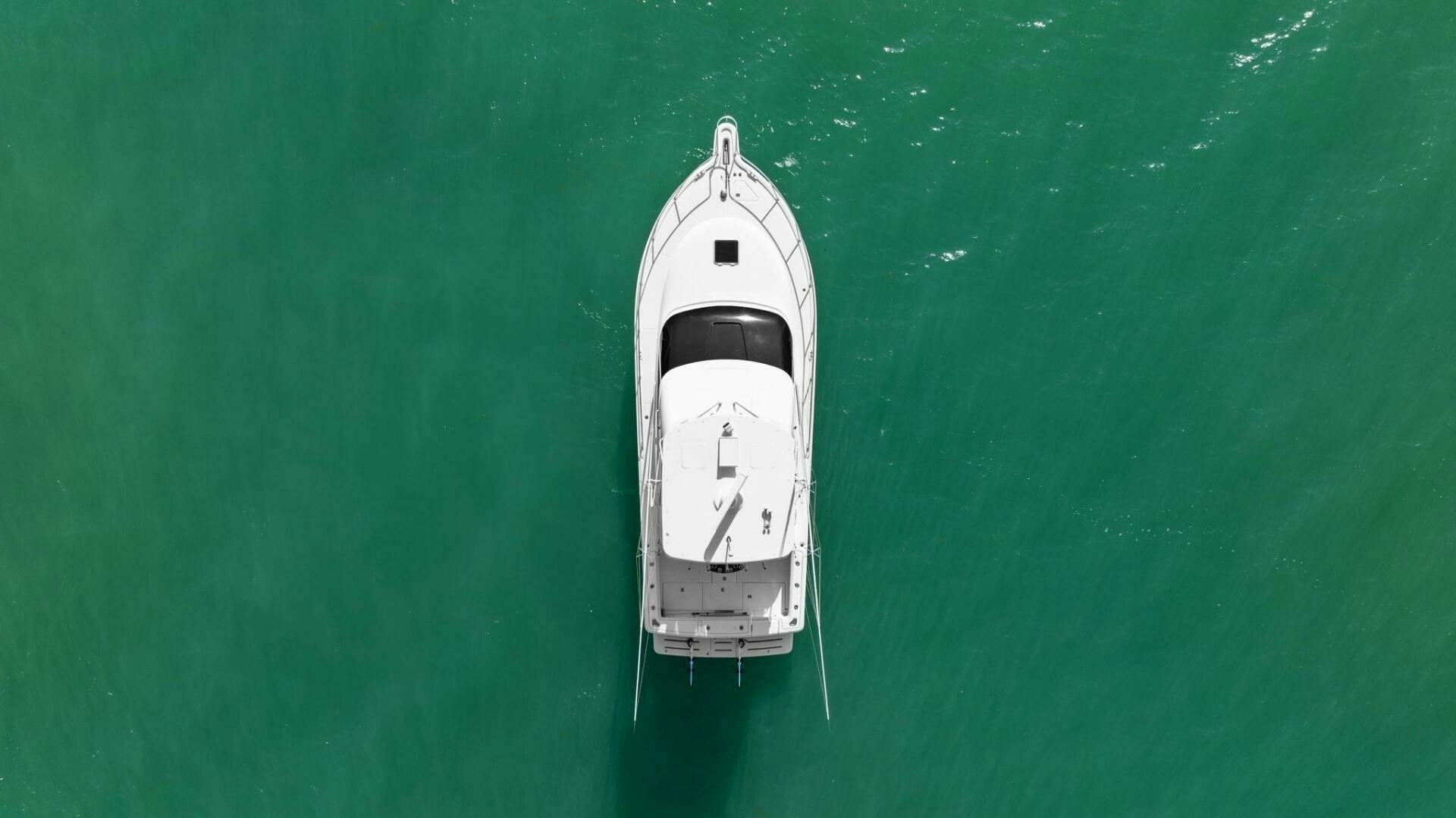2013 Tiara Yachts 3900 Convertible - Image 60
