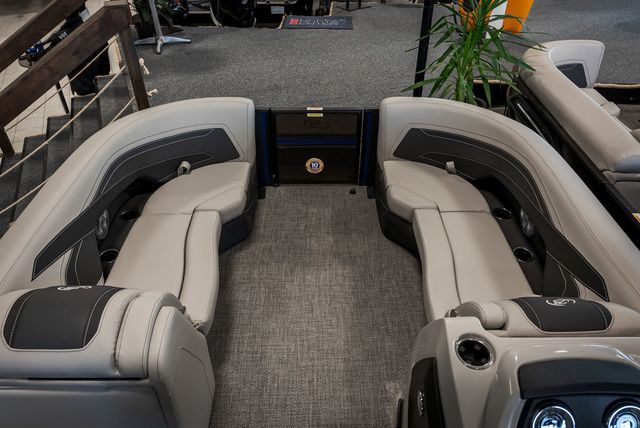 2026 BARLETTA BOATS Cabrio 22UC - 3