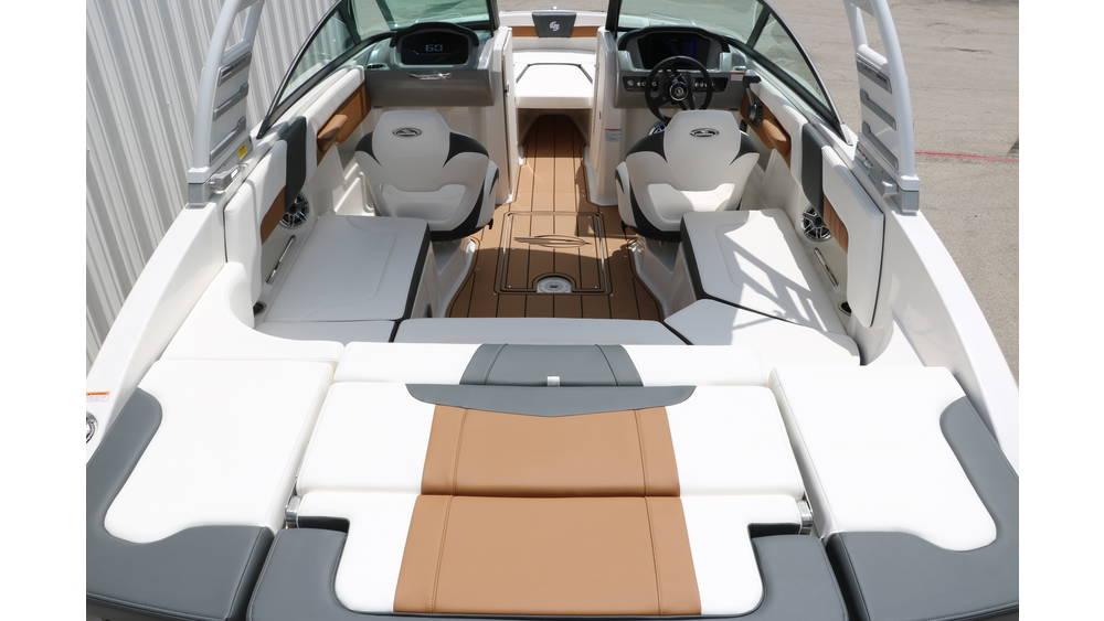 2025 Chaparral 23 Surf - 14