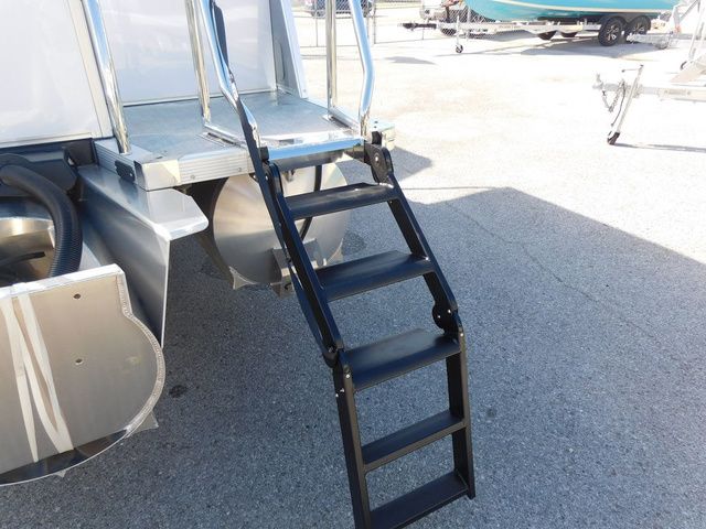 2026 Avalon Catalina Quad Lounger 25 FT - 6