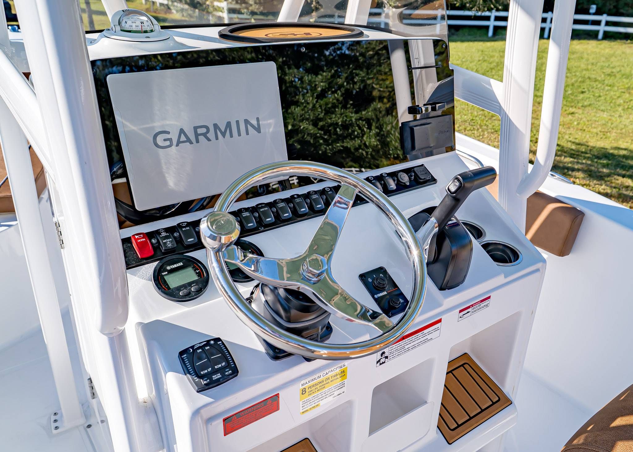 2026 Sea Hunt Ultra 229 - 14