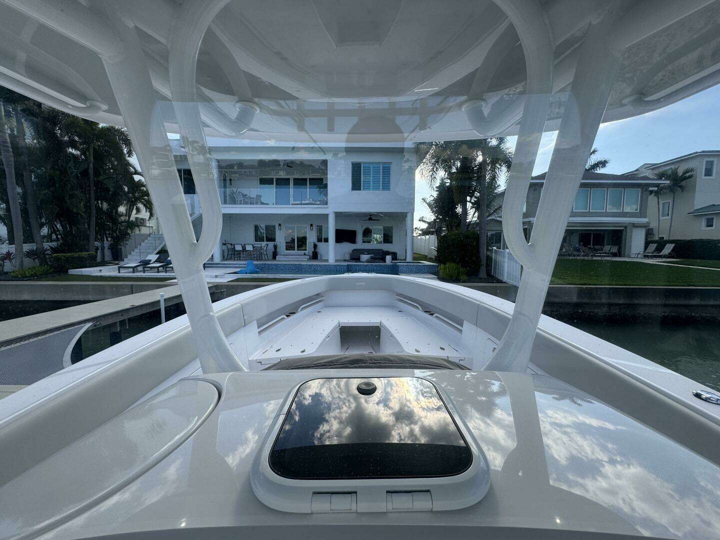 2024 Jupiter 38 HFS - Image 54