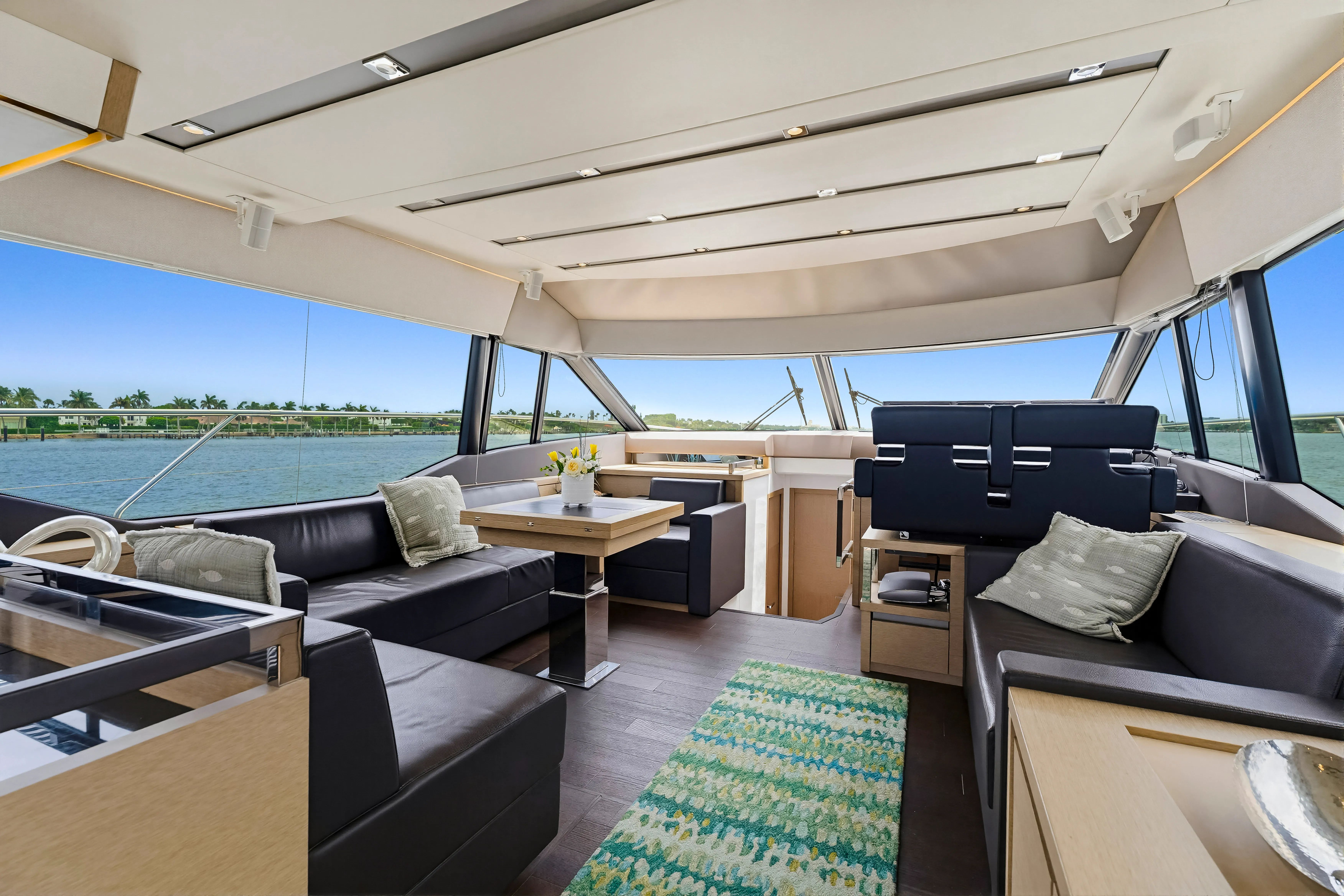 2018 Prestige 630 - Image 22