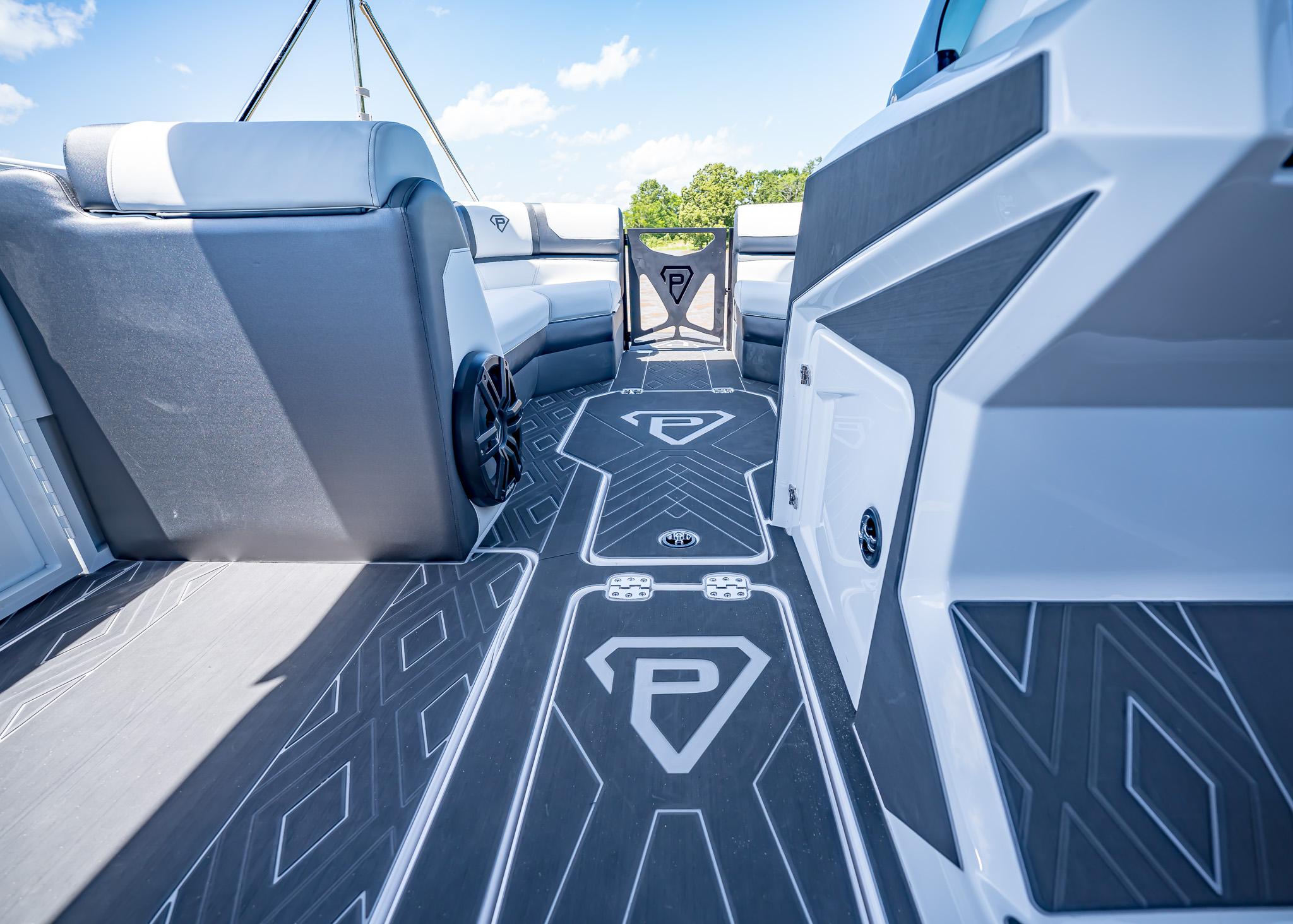 2025 Paradigm Damascus 266 Surf boat interior with sleek seating and modern design.