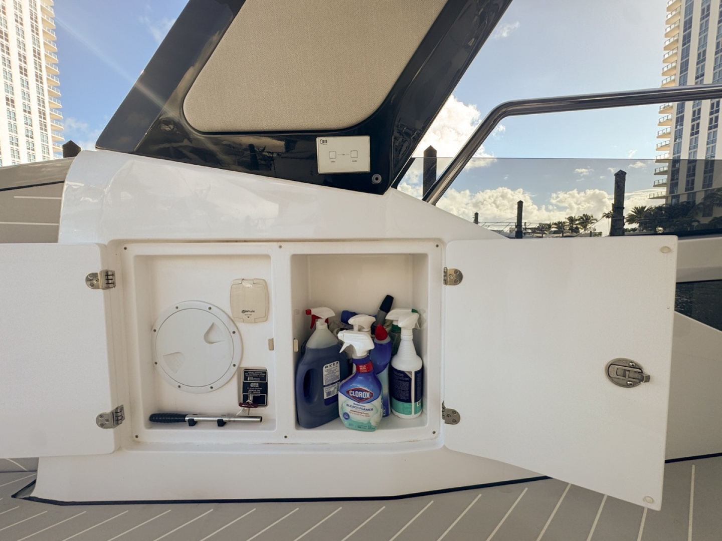 2023 Azimut Verve 47 - Image 45