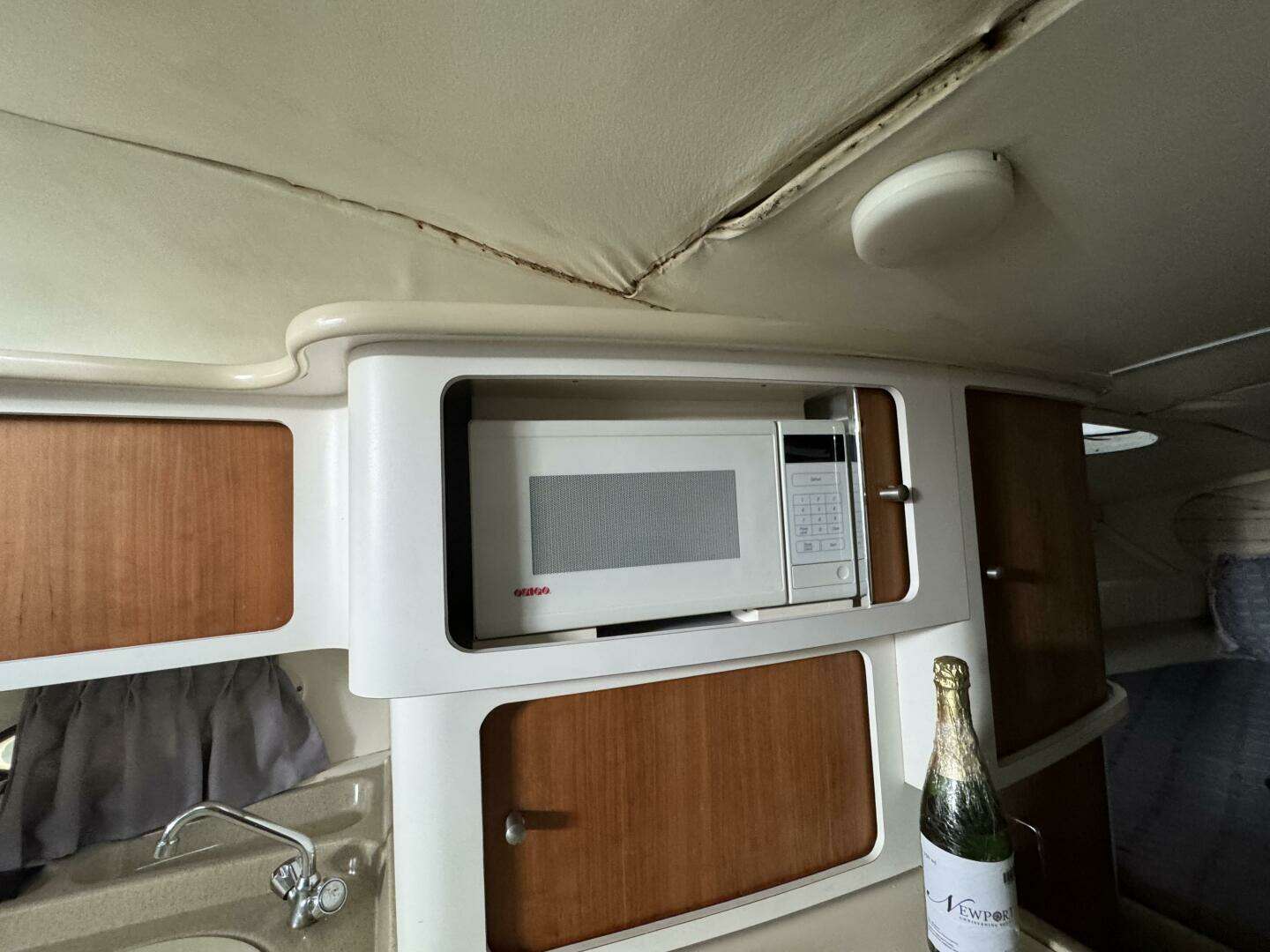 2002 Chris-Craft 328 - Image 16