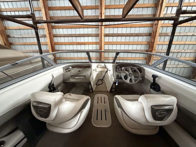 2010 Crownline 180 BR - 9