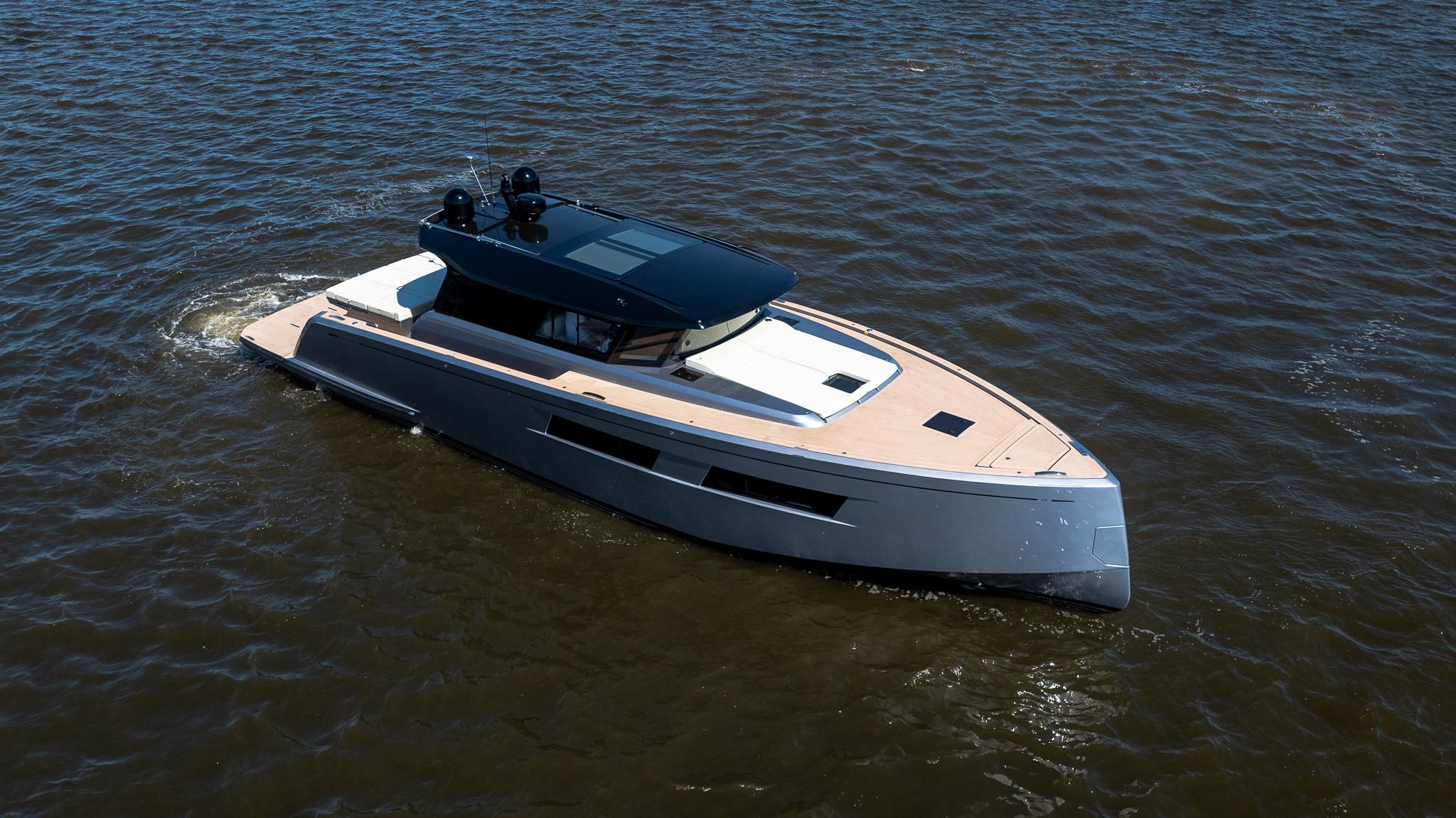 2027 Pardo Yachts GT52