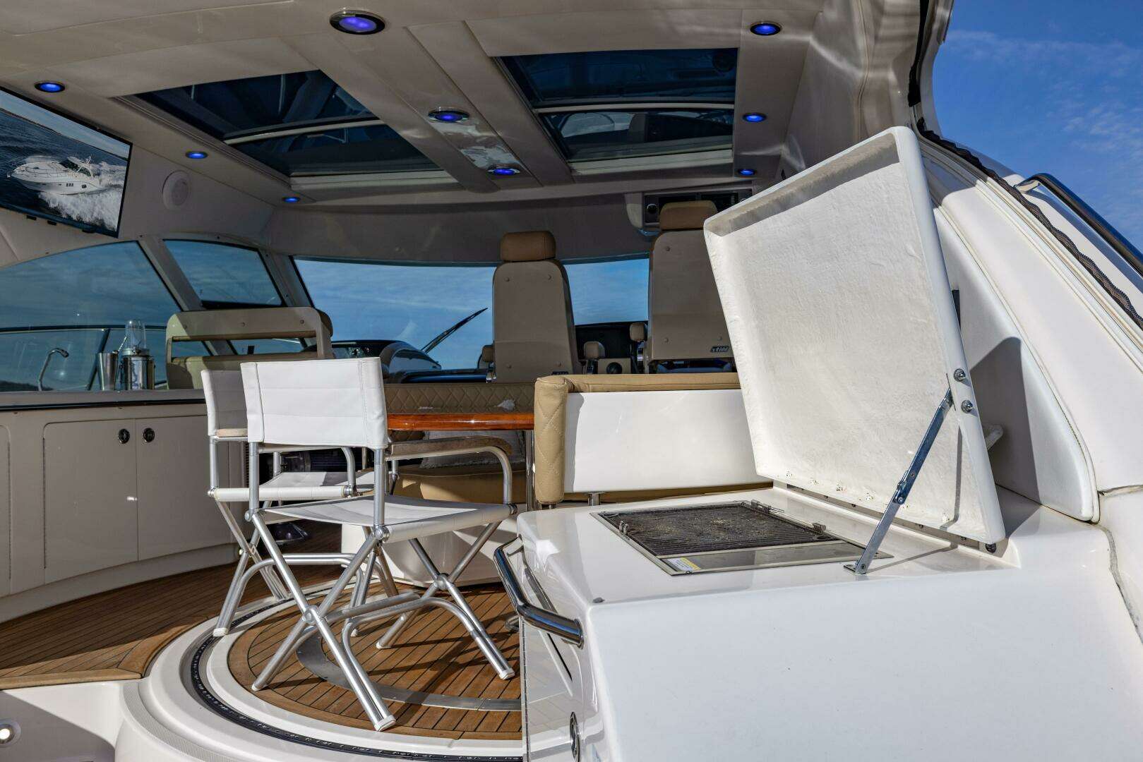 2008 Sea Ray Sundancer - Image 31