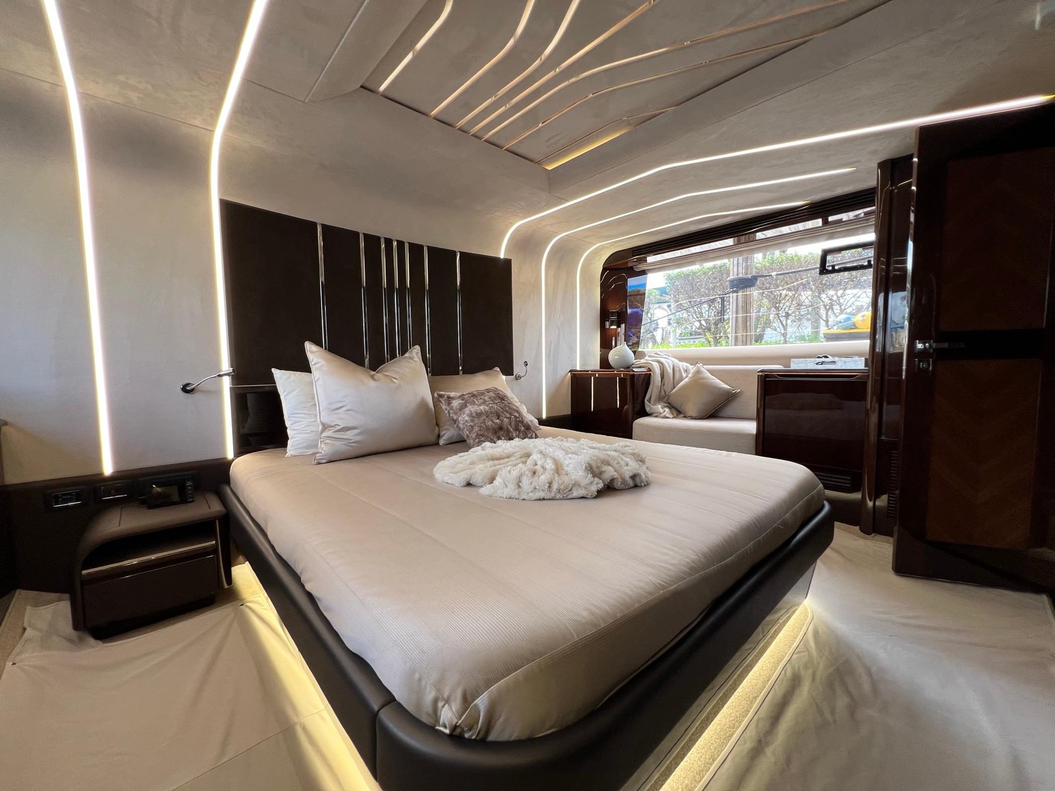 2020 Galeon 680 Fly - 73