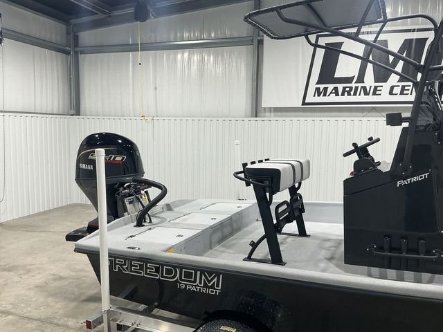 2027 Freedom Boats 19' Patriot - 11