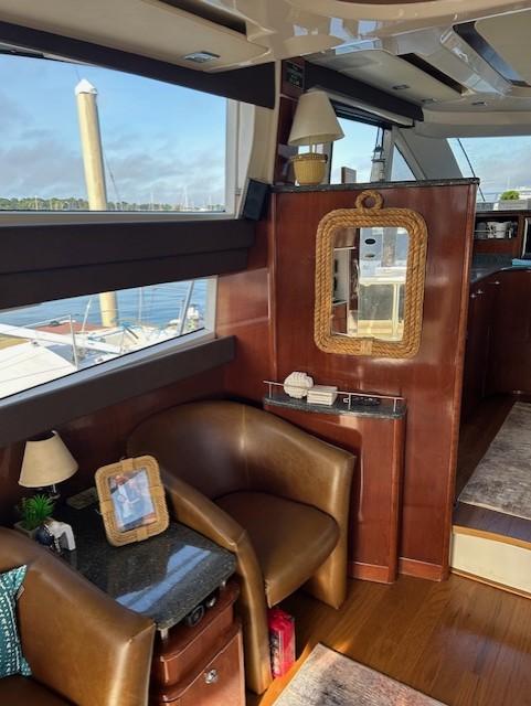 2009 Meridian 441 Sedan - 18