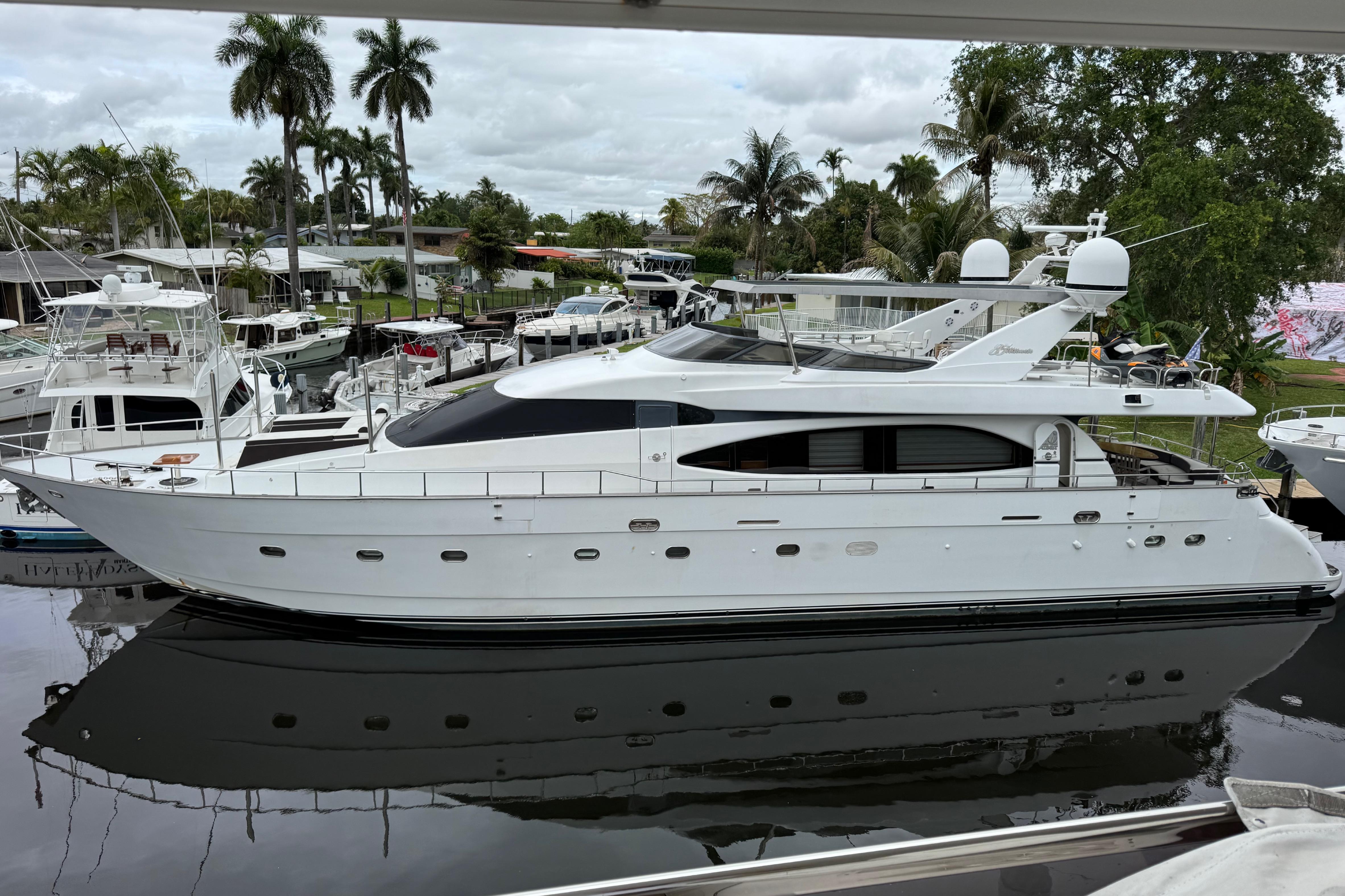 1999 Azimut 85 Ultimate