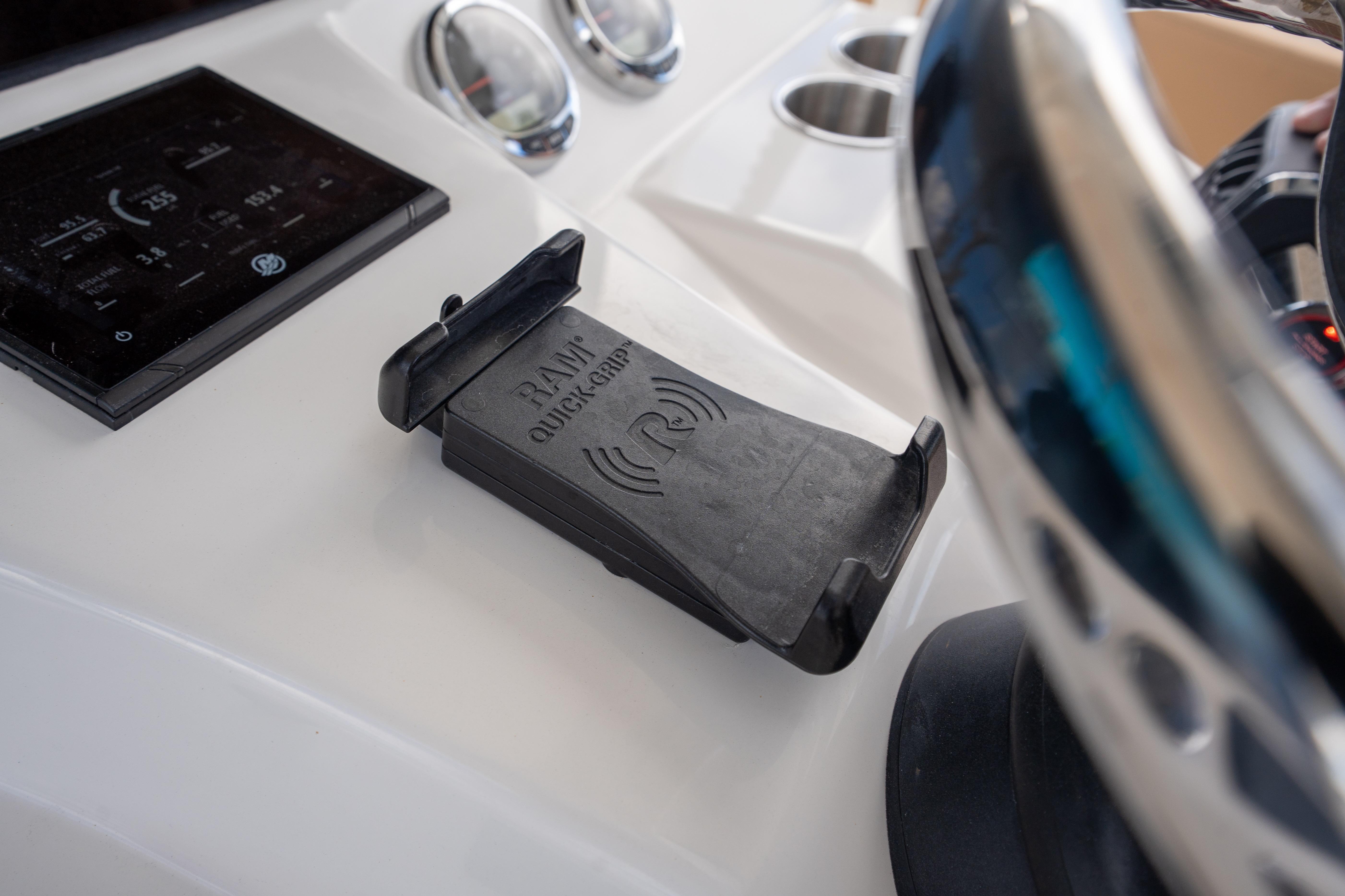 2026 Blackwater 41 Performance Fish dashboard with RAM Quick-Grip phone holder and digital display.