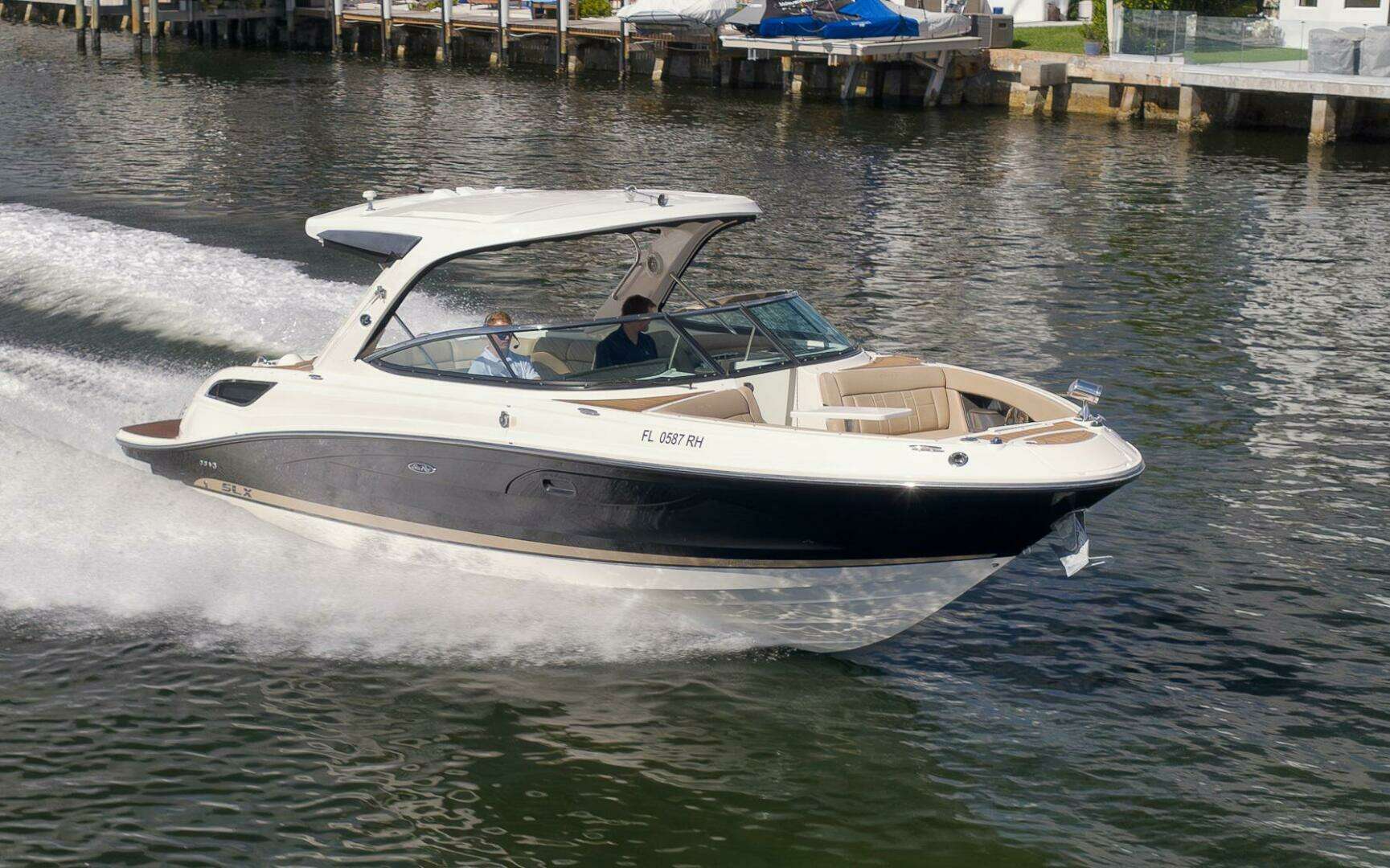 2016 Sea Ray 350 SLX - Image 57