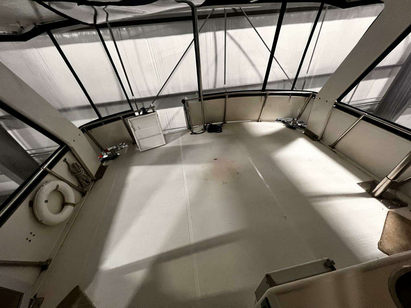 1989 Hi-Star 48 Sundeck - Image 9