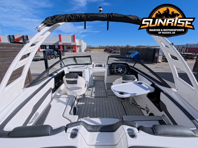 2026 Yamaha Boats 195S - 23