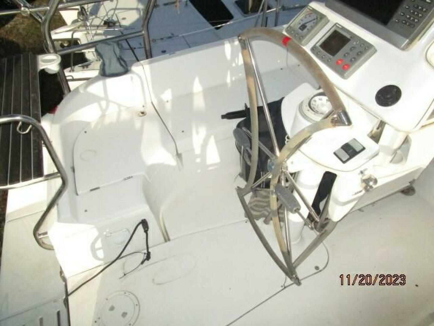 2008 Hunter H41 Deck Salon - Image 24