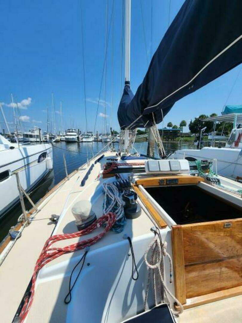 1986 Tartan 34-2 - Image 31