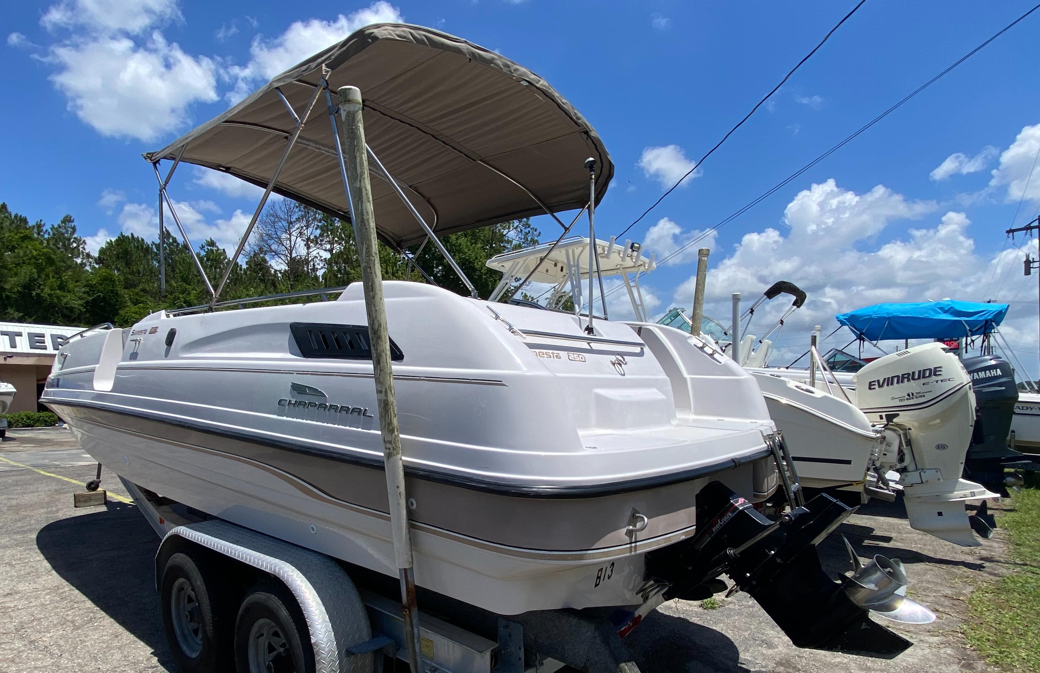 1997 Chaparral 250 Sunseta