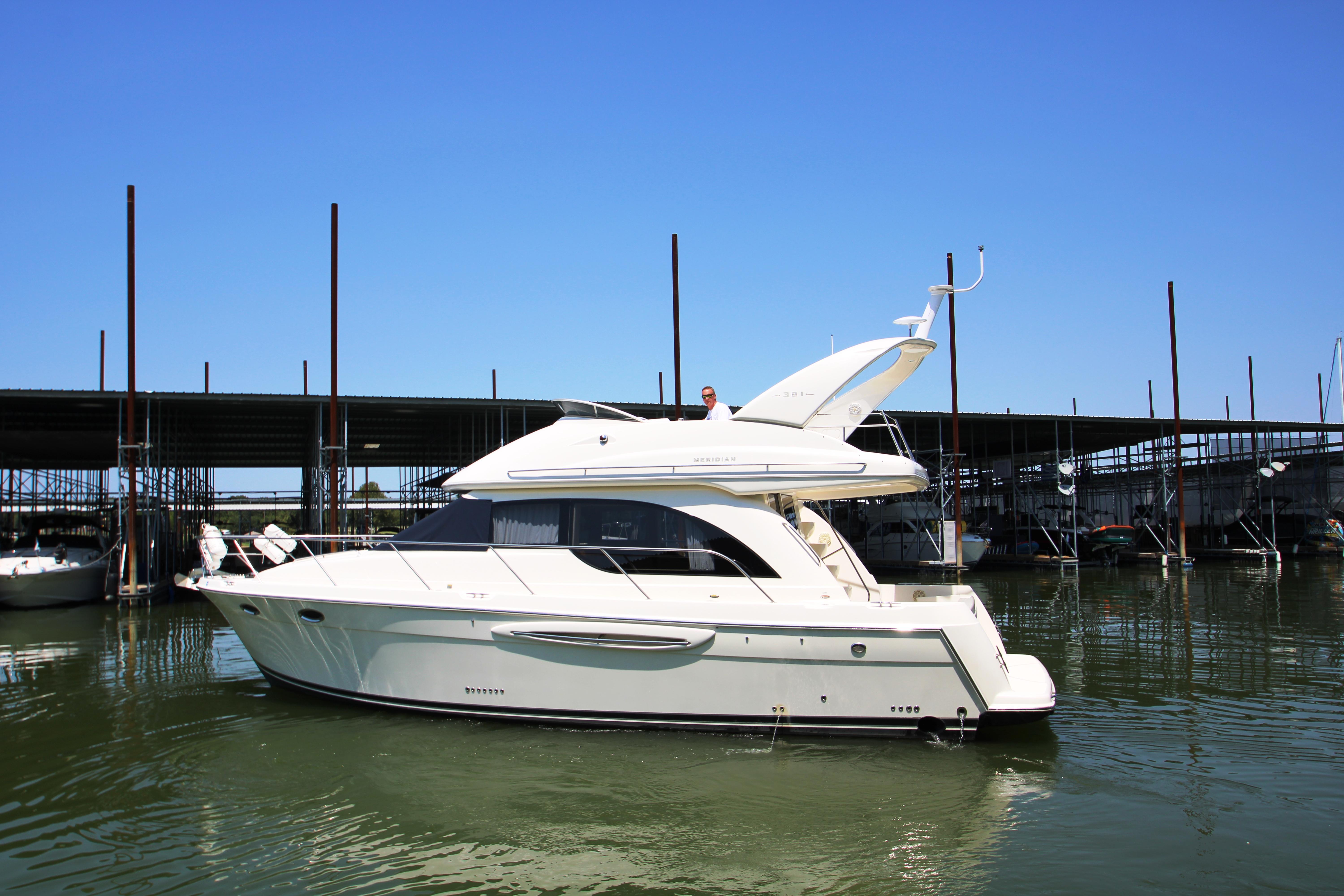2003 Meridian 381 Sedan - 72