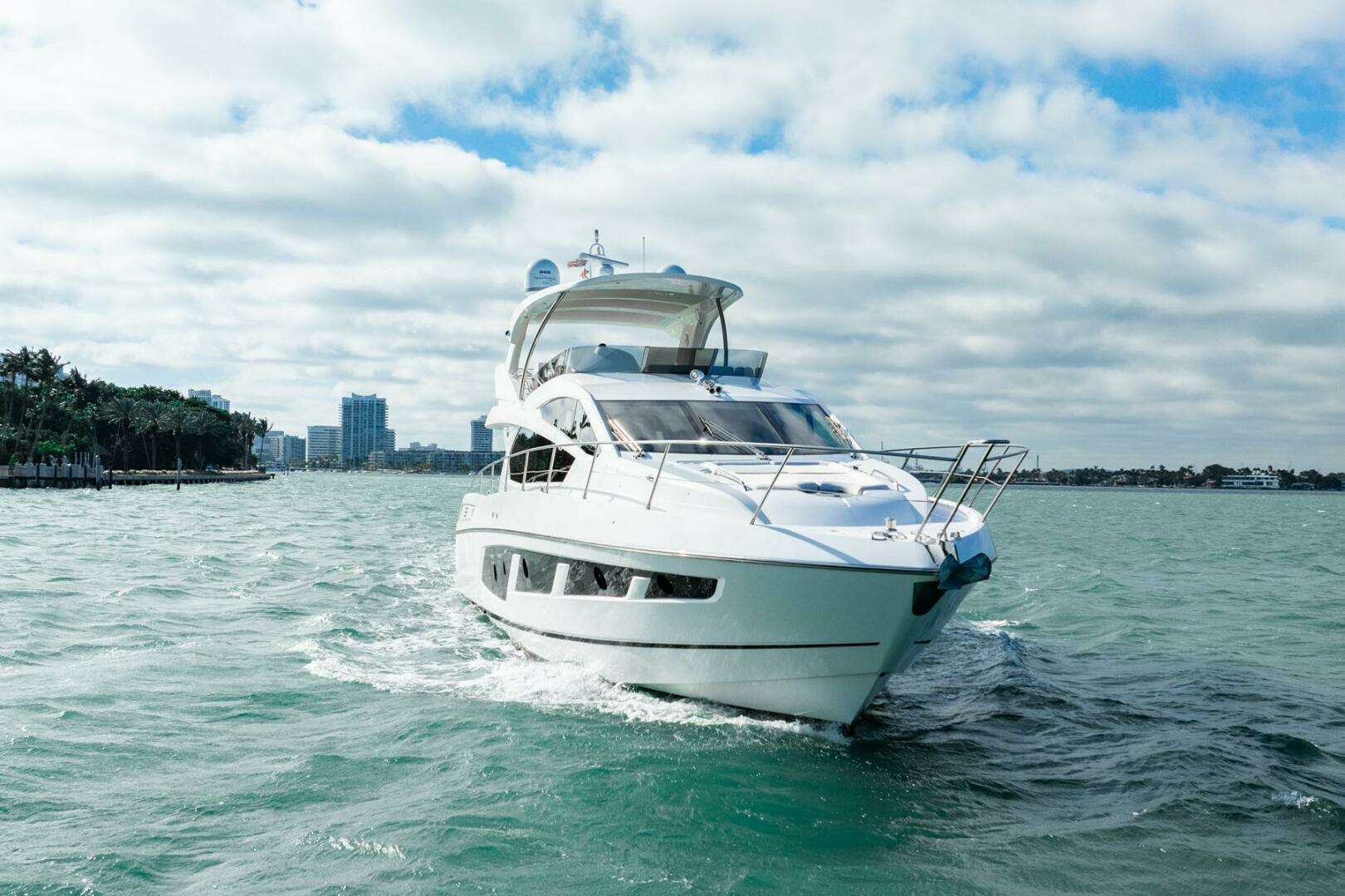2016 Sunseeker Manhattan 65 - Image 29