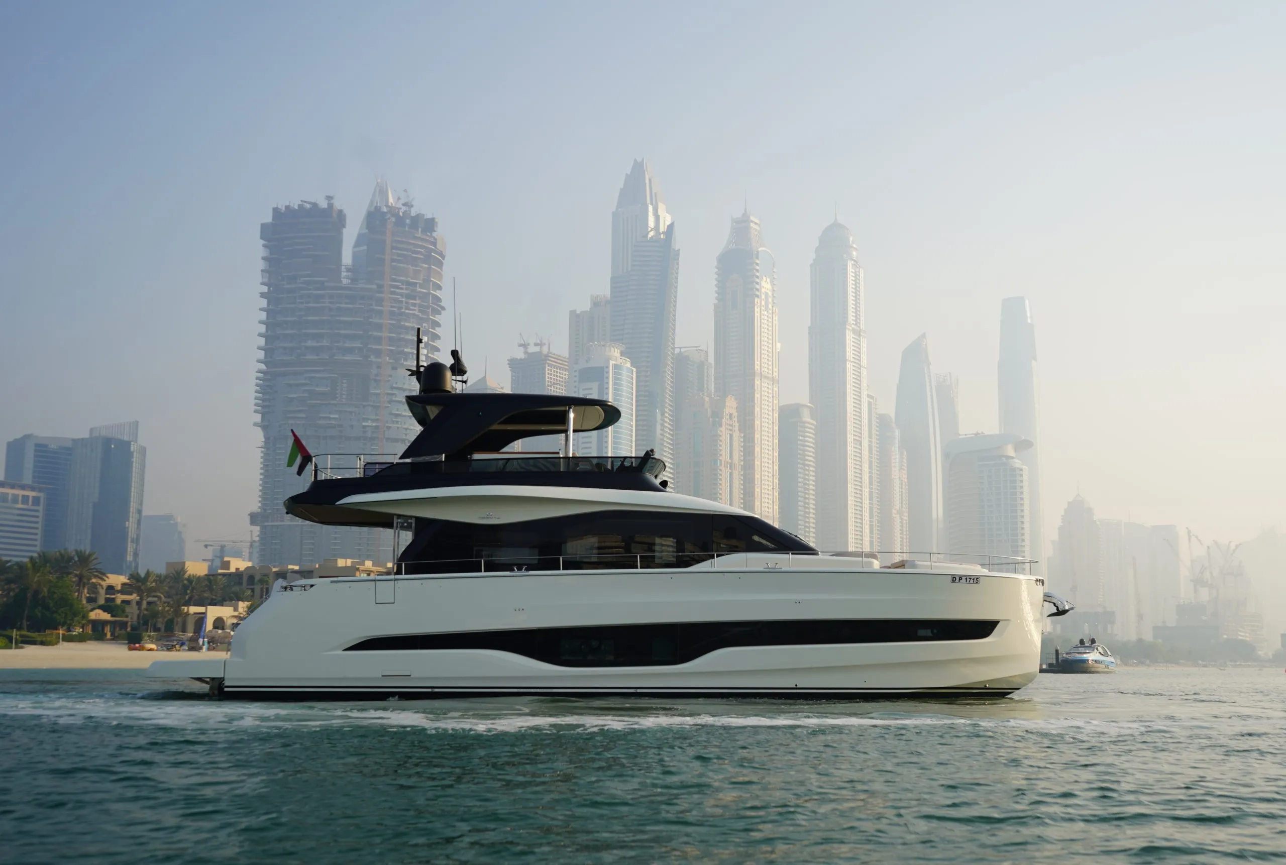2025 Cranchi Sessantadue 62 - Image 3