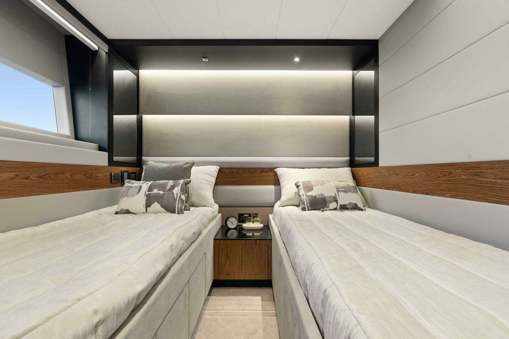 2025 Horizon V68 - Image 31