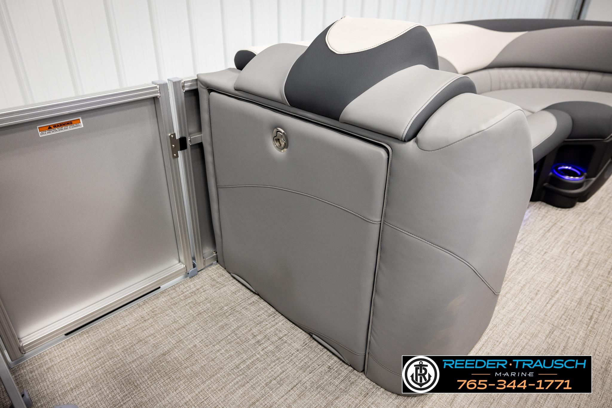 2026 Avalon LSZ EL boat interior with sleek gray seating and modern design elements.