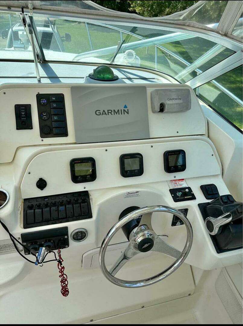 2000 Wellcraft 290 Coastal - Image 4