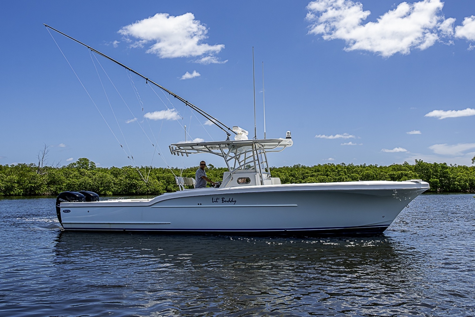 2008 Buddy Davis Center Console - Image 21