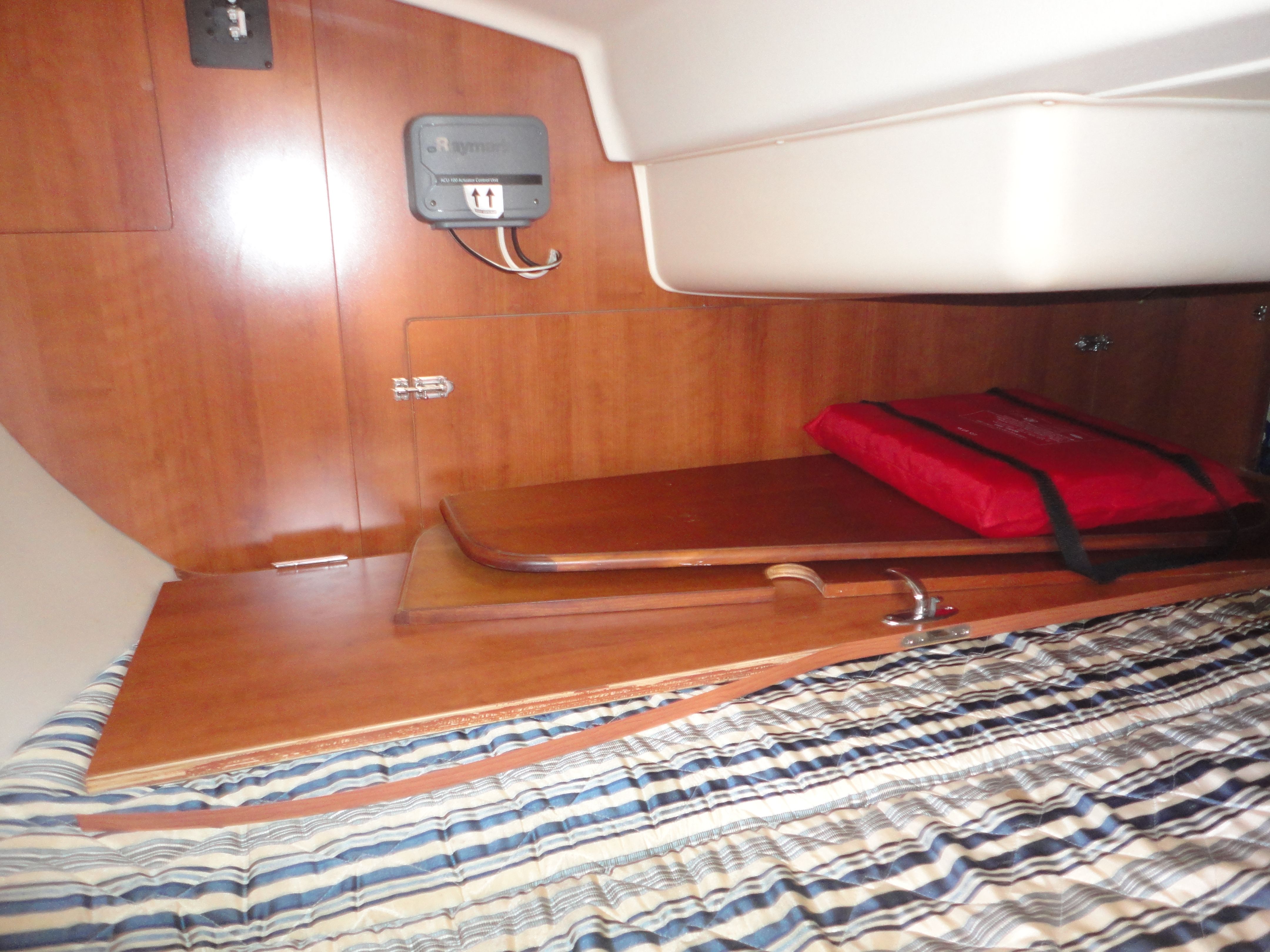 2013 Marlow-Hunter Hunter 27 - 72