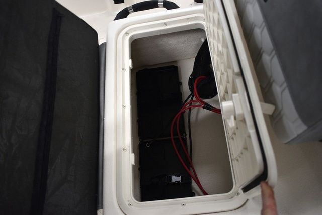 2025 Carolina Skiff E20 JVX Center Console - 29