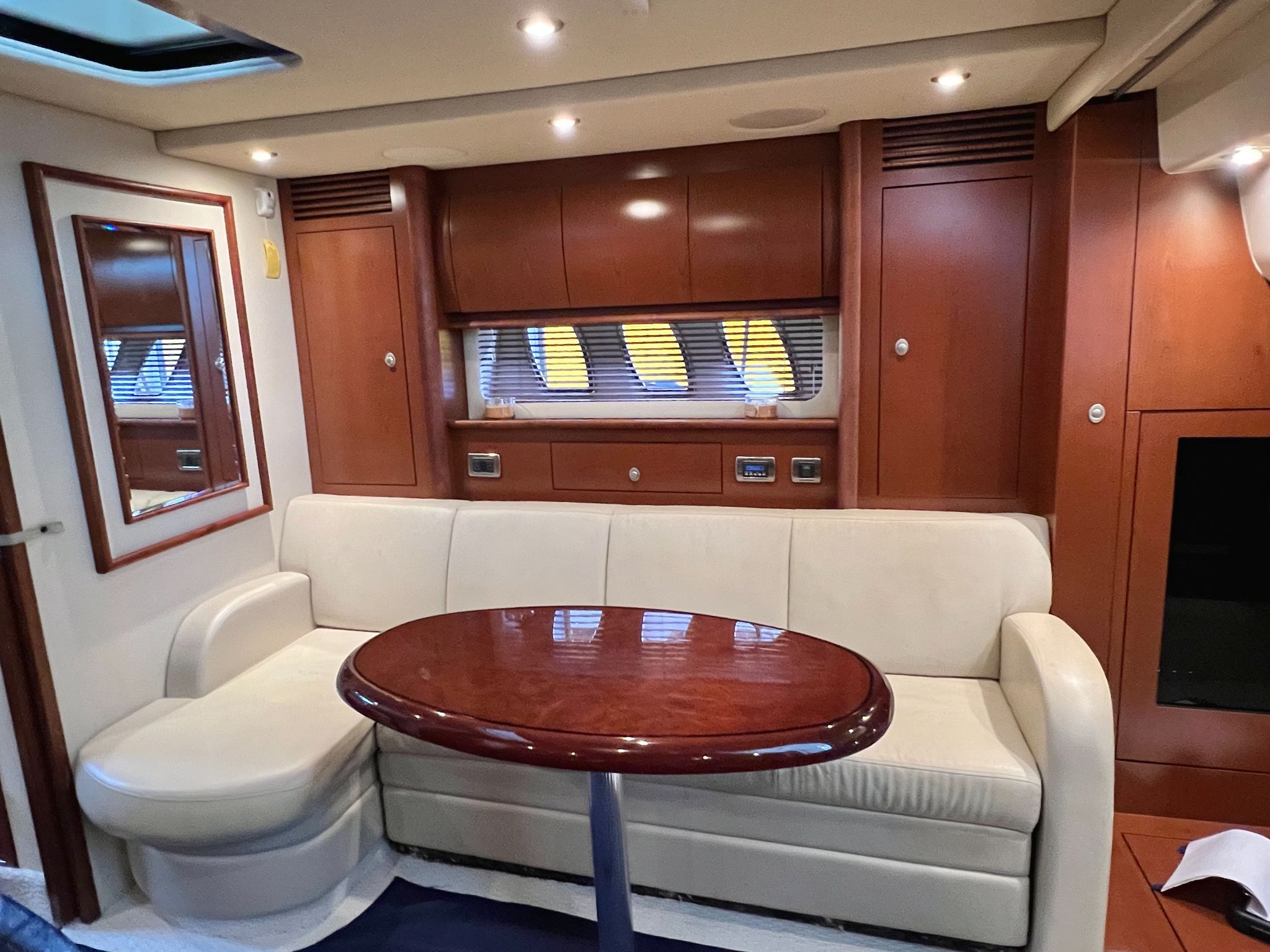 2007 Sea Ray 40 Sundancer - 16