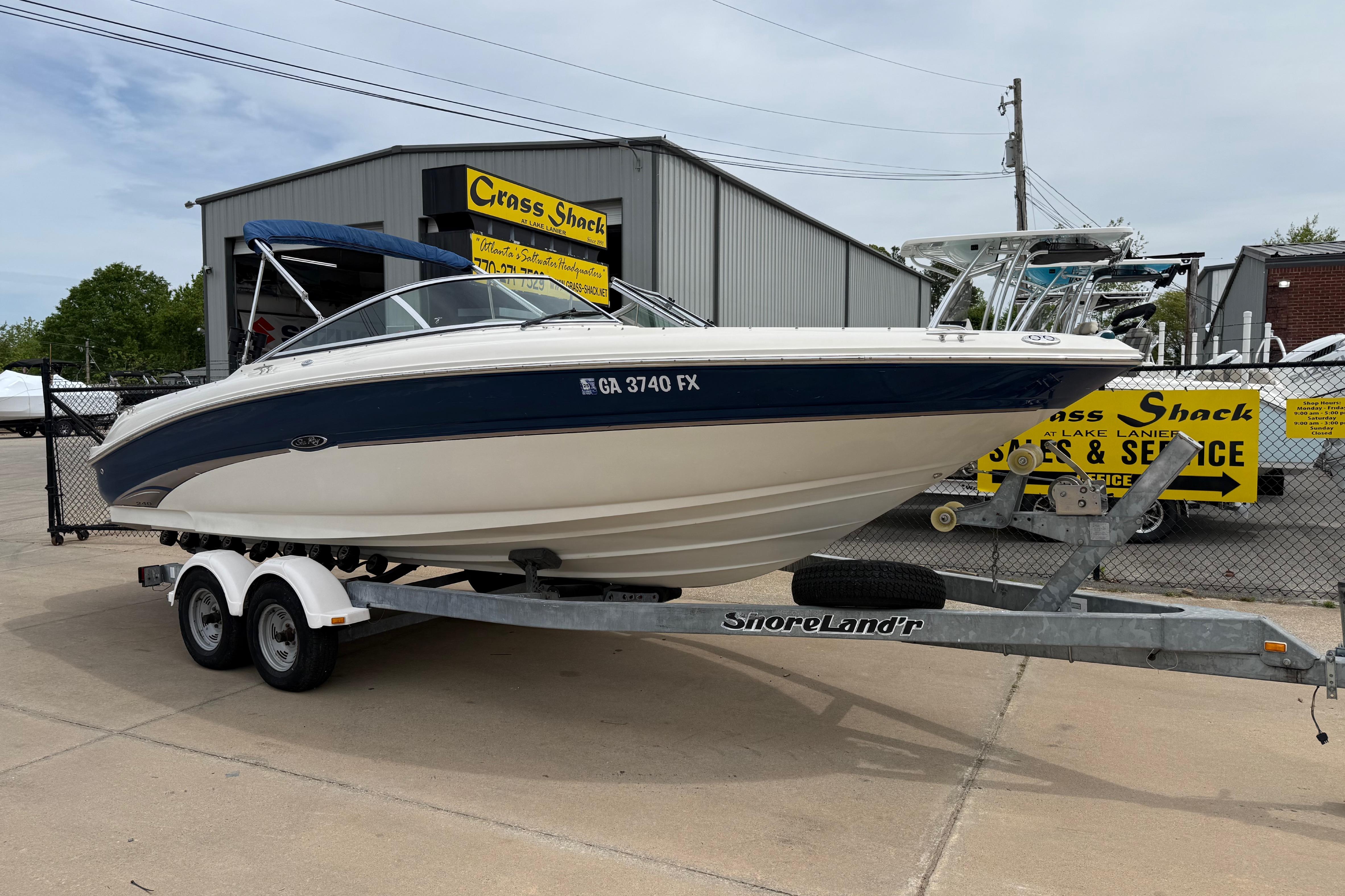 2003 Sea Ray 240 Bow Rider