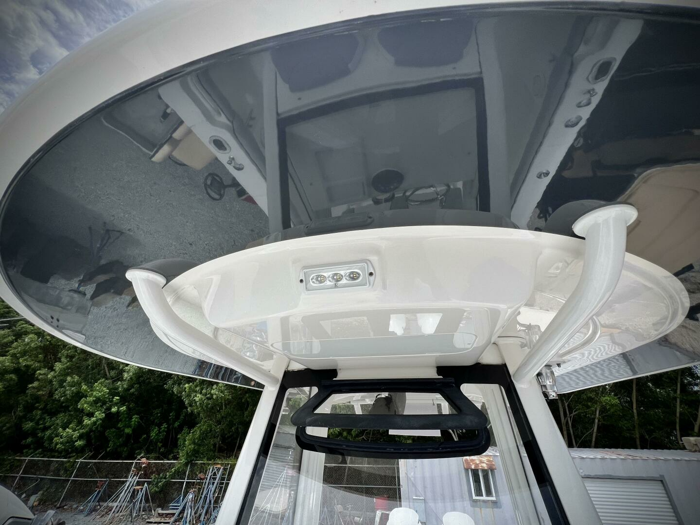 2020 Regulator 23 FS - Image 24